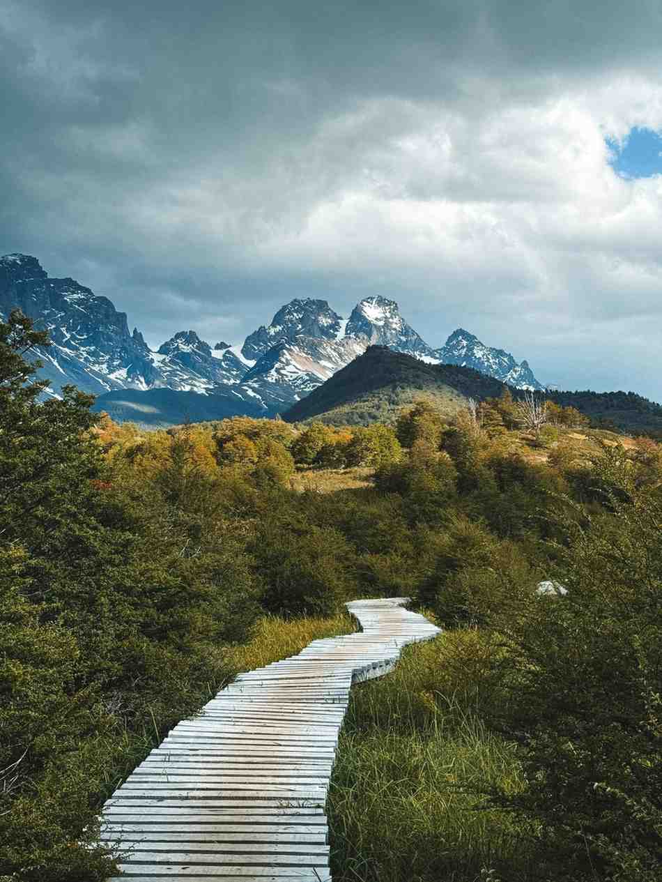 torres del paine chile scenic view